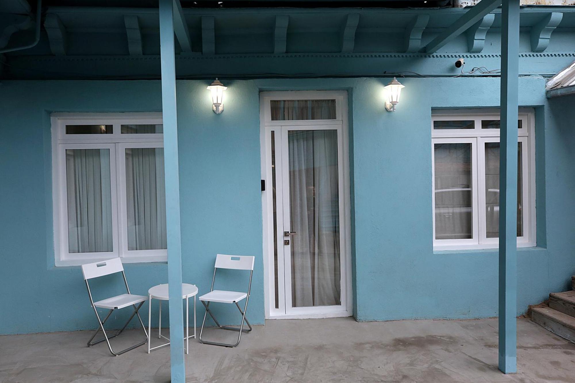 Eva'S Pavaroti Tbilisi Buitenkant foto